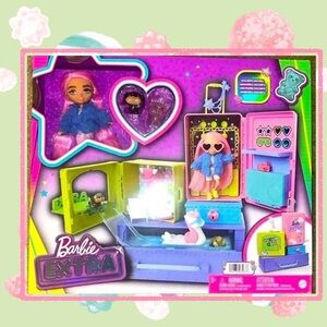 👧🏽 🆕 👧🏼 Barbie Doll Extra Play Set